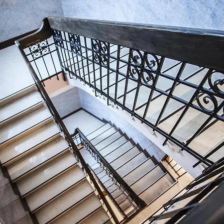 Boutique Liberty 1904 فندق بولونيا