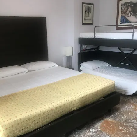 Boutique Liberty 1904 Готель 3*
